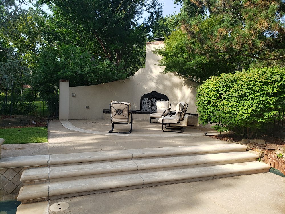 Back patio cleaning, pool cleaning in Edmond, Ok