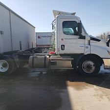 Fleet-washing-and-interior-detail-in-Oklahoma-City-Oklahoma 1