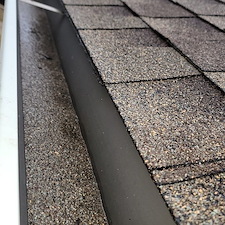 House-Washing-and-Gutter-Cleaning-in-Oklahoma-City-Ok 1