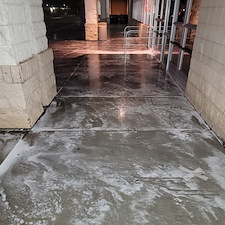 Top-quality-commercial-pressure-washing-shopping-center-cleaning-in-Edmond-Ok 1